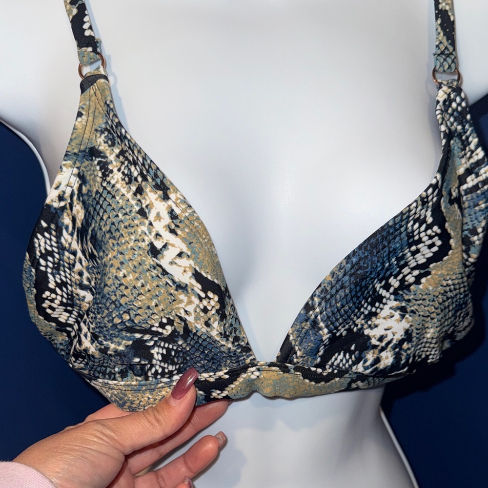 Shade & Shore- NWOT Snake Print Triangle Bikini Top Size Large 🐍🌊 - Picture 7 of 13